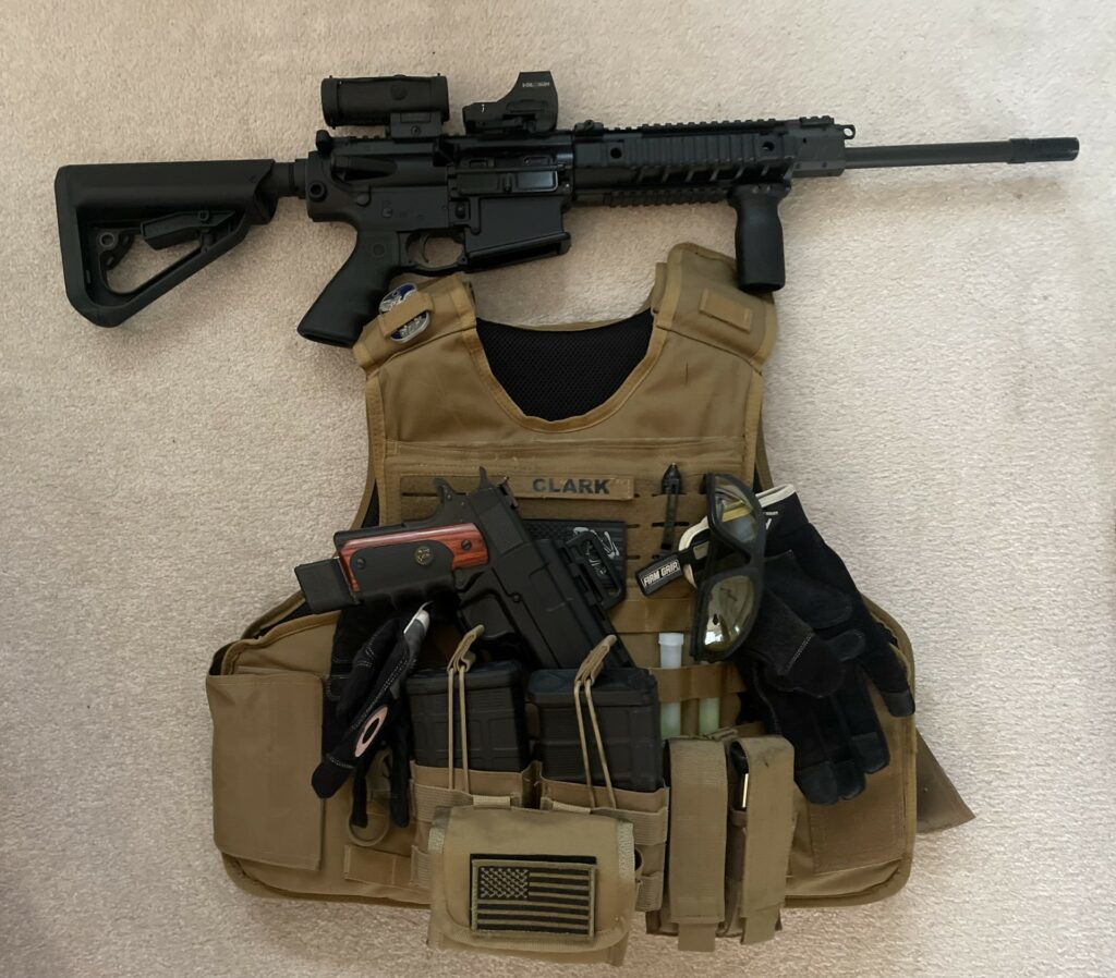 Tracy's combat kit